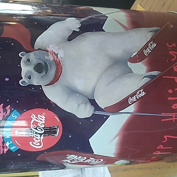 ❄️Coca Cola Collectible Tin Happy Holidays Skiing Polar Bears 🐻‍❄️ - Picture 1 of 12